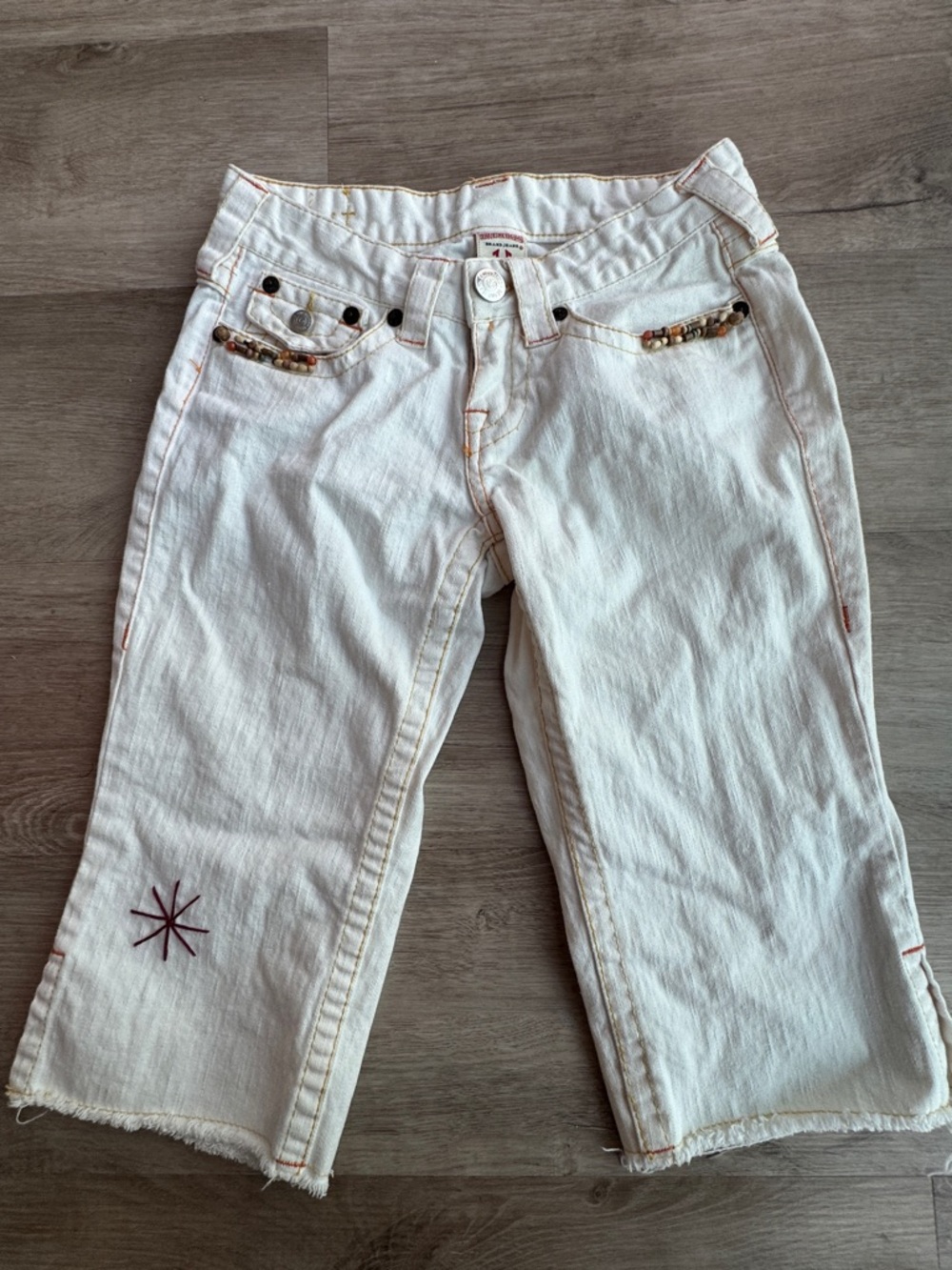 True Religion Y2K Beaded Embellished Jorts Sz 26